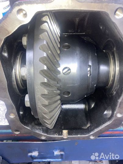 Редуктор с блокировкой Torsen бмв е60 535d 2,65