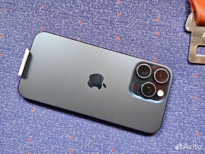 iPhone 15 pro max 256 blue titanium