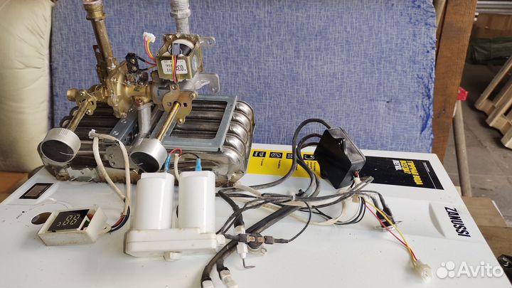 Запчасти для газовой колонки zanussi