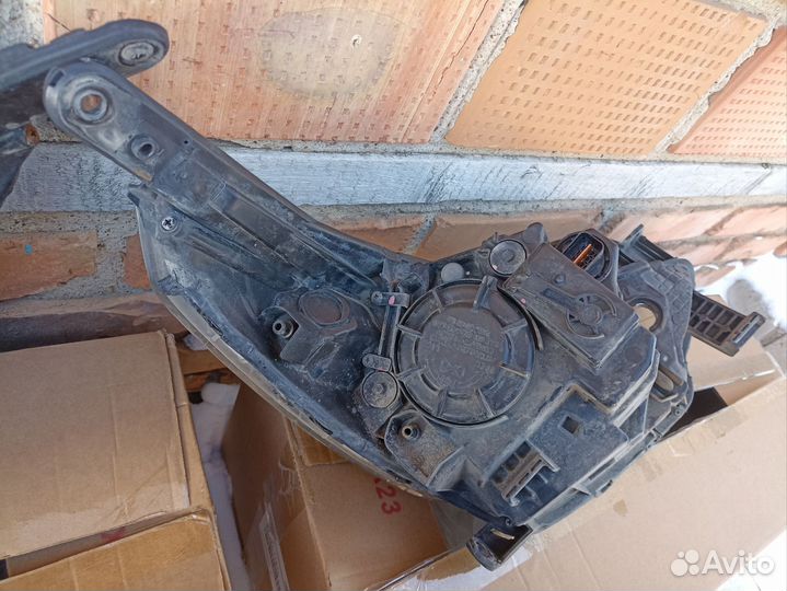 Фары на hyundai solaris