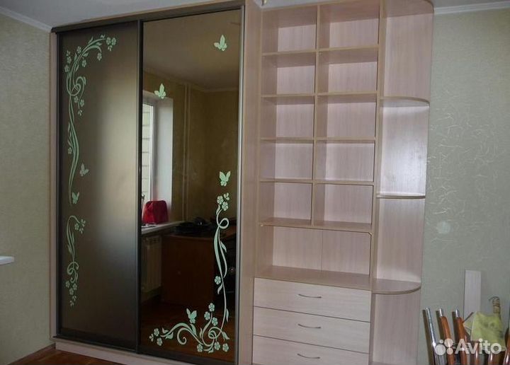 Стенка модульная