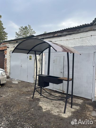 Мангал с печью под казан и крышей