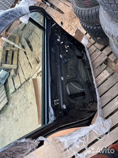 Дверь передняя правая Audi Q7 4M 2019 г