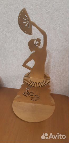 Салфетница из дерева