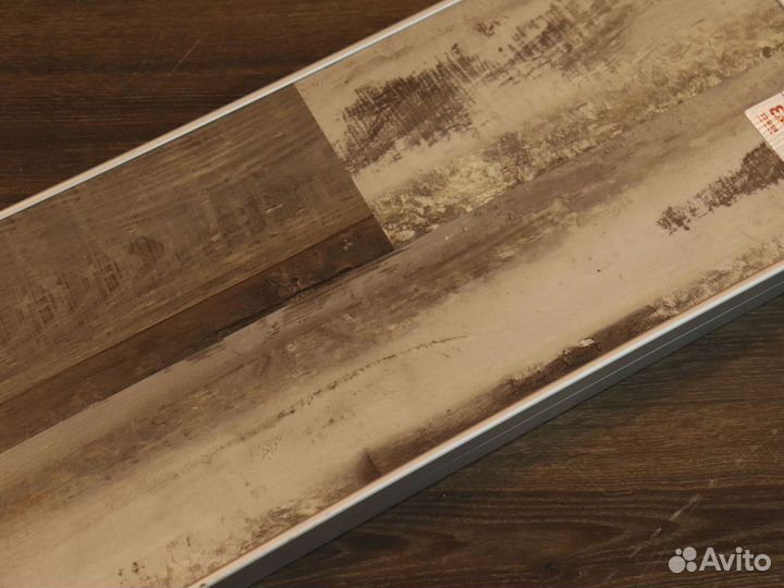 Кварцвиниловая плитка