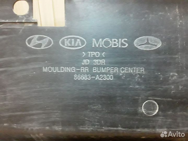 Kia Ceed 2013 накладка заднего бампера