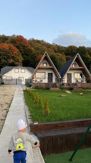 Гостиница, 330 м²