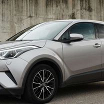 Toyota C-HR 1.2 CVT, 2017, 80 000 км, с пробегом, цена 1 410 000 руб.