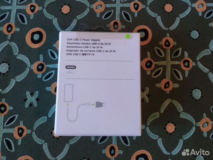 Адаптер питания Apple USB-C 20 Вт