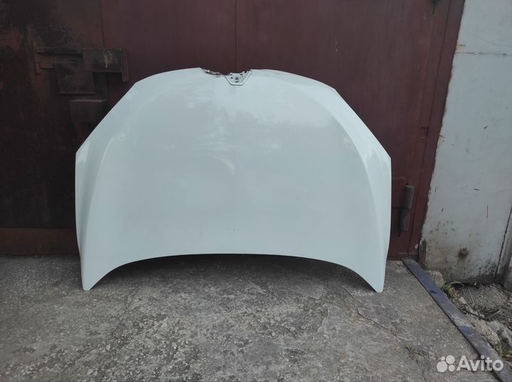 Капот Renault Megane 3 2008-2016 651220005R