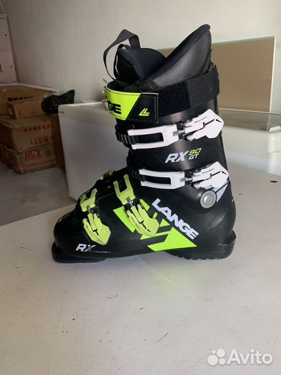 Ботинки горнолыжные