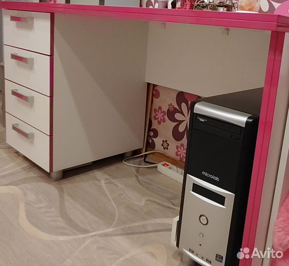 Спальный гарнитур