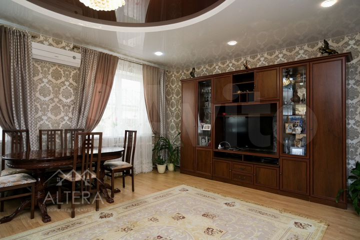 Коттедж 140 м² на участке 6 сот.