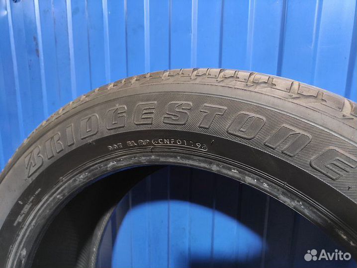 Bridgestone Dueler H/T 684 275/50 R22