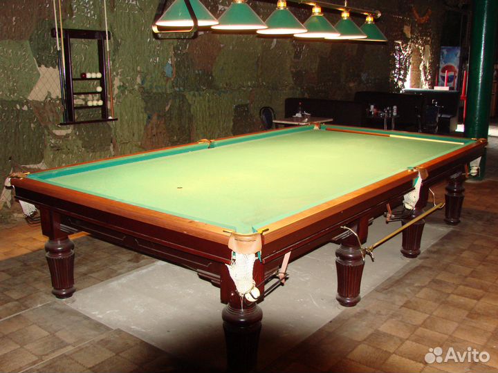 Бидьярдный стол