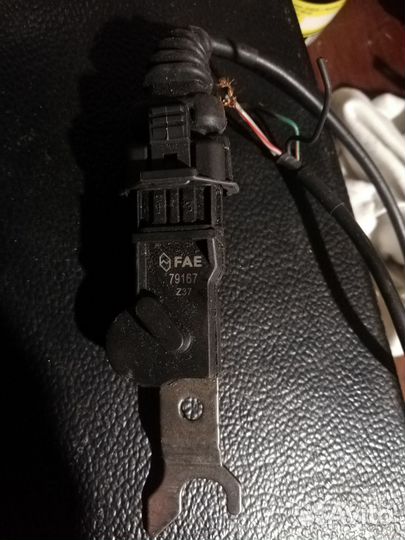 Датчик положения распредвала опель омега б х20хев