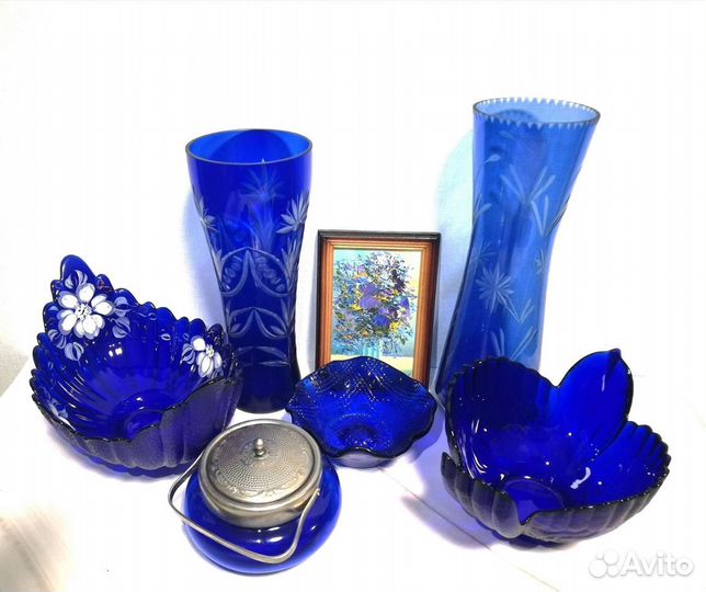 Вазы из цветного стекла