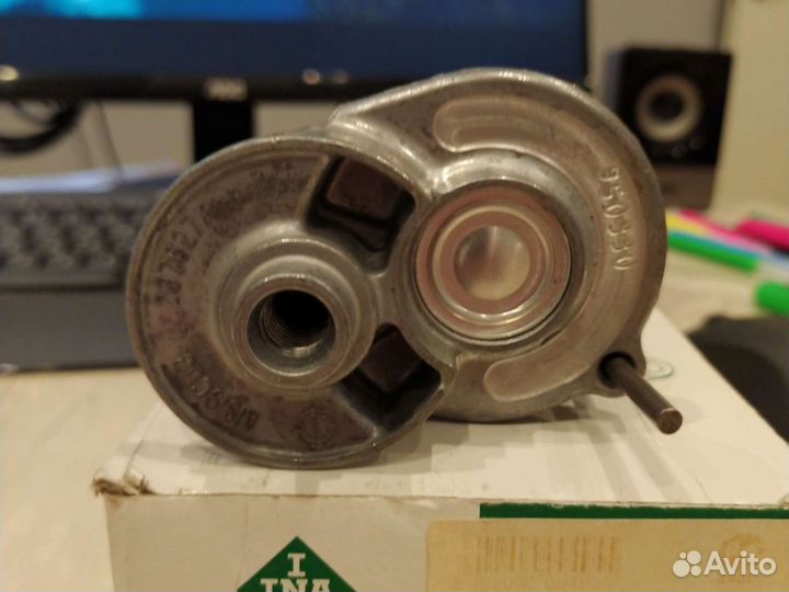 Натяжитель поликлинового ремня 534016410 Ina