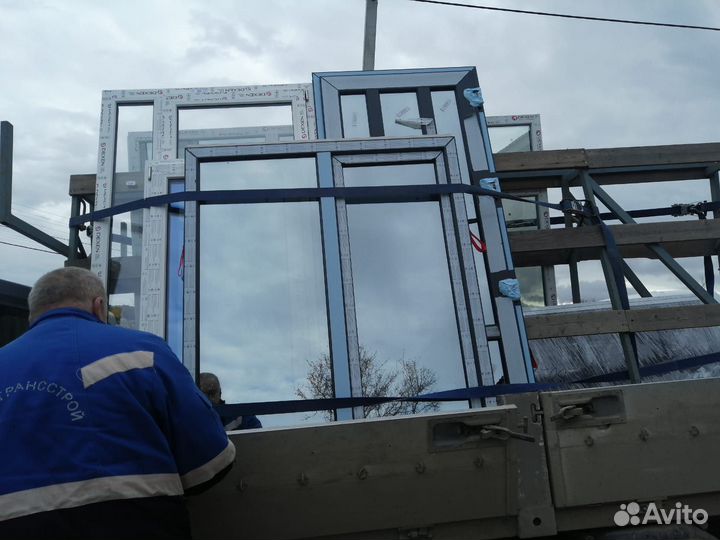 Дверь пластиковая входная