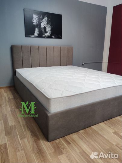 Кровать двухспальная