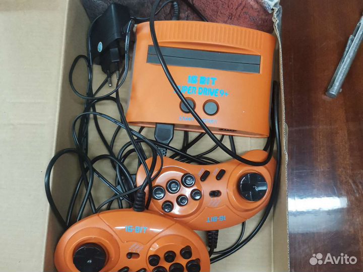 Портативная игровая приставка sega