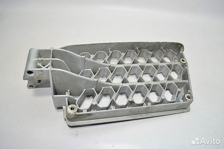 Ступенька подножки нижняя, левая volvo FH (01.12)