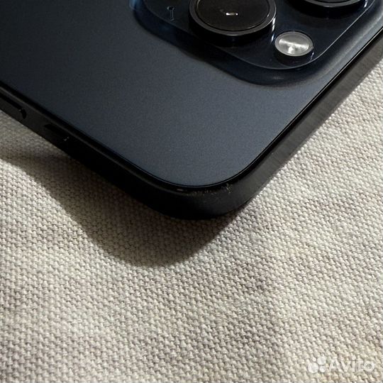 iPhone 15 Pro, 256 ГБ