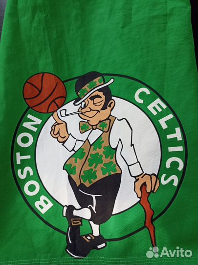 Шорты пляжные Quiksilver x Boston Celtics