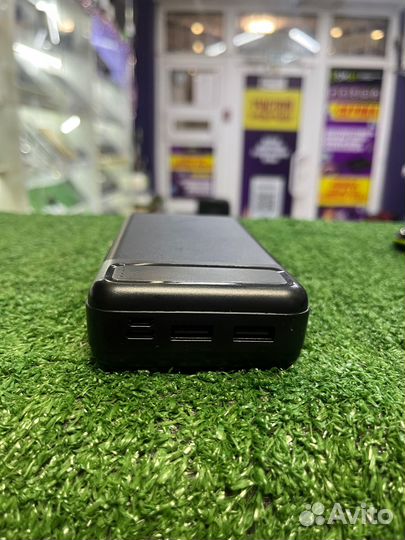 Повербанк TFN