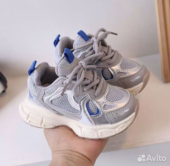 Кроссовки для мальчика