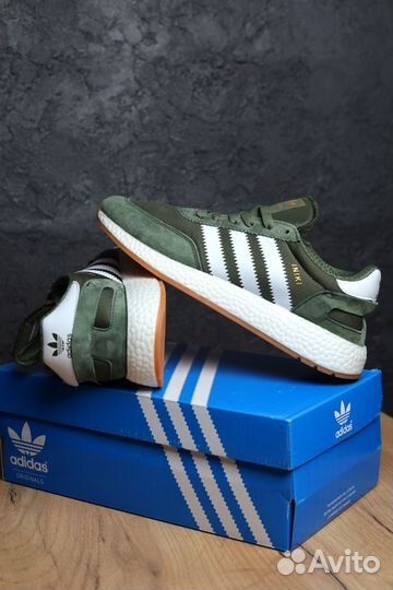 Adidas Iniki