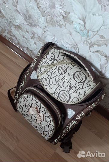 Школьный рюкзак