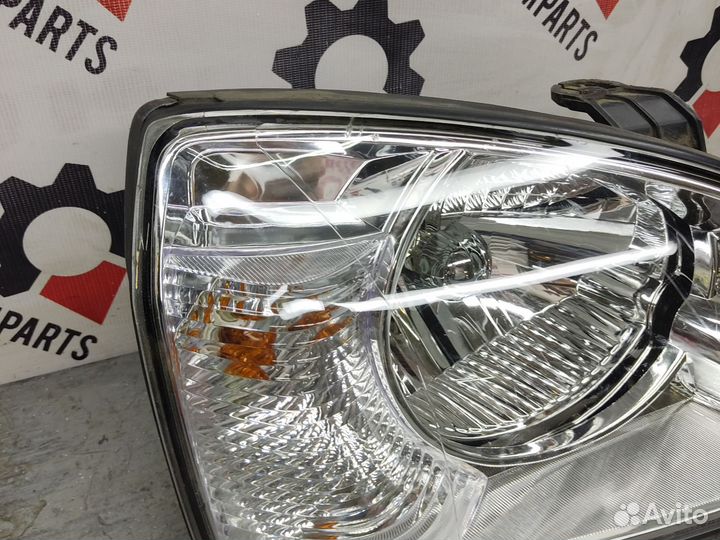 Фара правая Kia carens 2