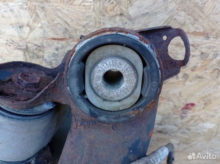 Балка задняя Audi A4 B6