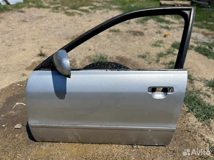 Дверь передняя левая Audi A4 B5 ADR 1996