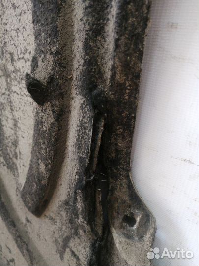 Защита днища левая Mercedes W221 Rest