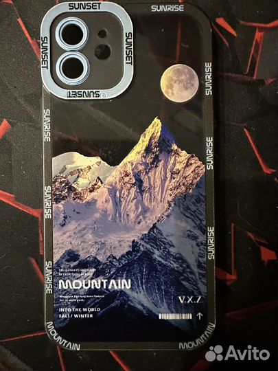 Чехол на iPhone 12