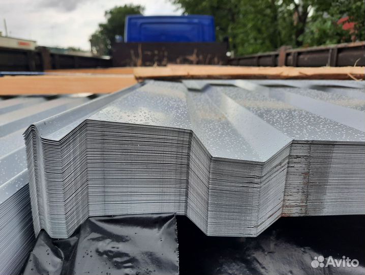 Профлист оцинкованный окрашенный нс-35 0,45х1000