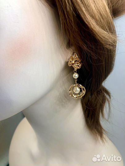 Серьги с барочным жемчугом Сваровски