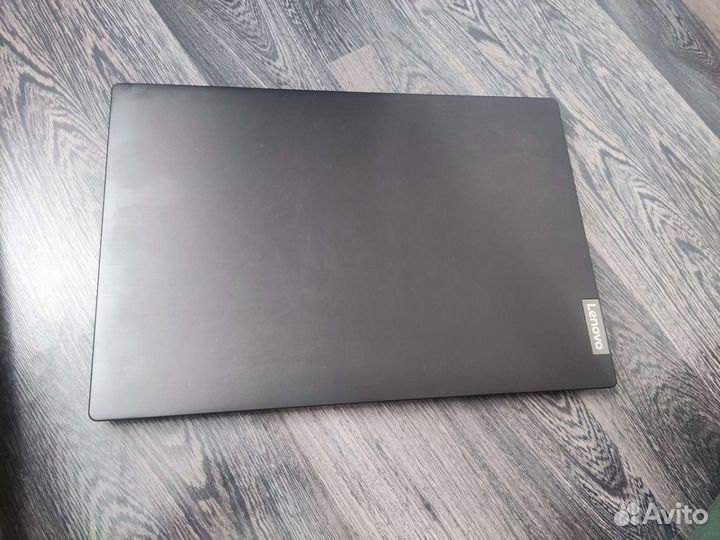 Lenovo ideaPad s145