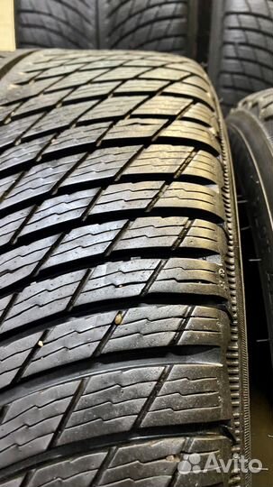 Michelin Pilot Alpin 5 SUV 285/35 R22 106V