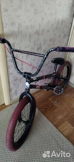 Трюковой велосипед bmx