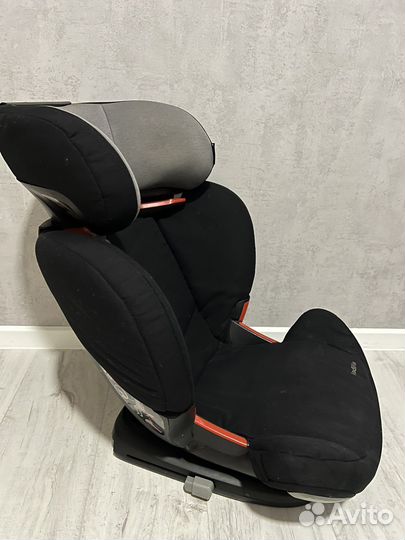 Продаю бу автокресло Bebe Confort RodiFix
