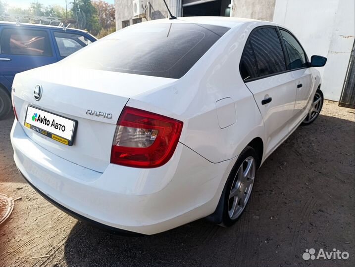 Skoda Rapid 1.6 МТ, 2016, 281 772 км