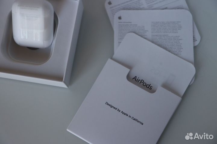 Наушники Apple Airpods 2