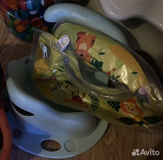 Круг, горка, стульчик для купания новорожденных
