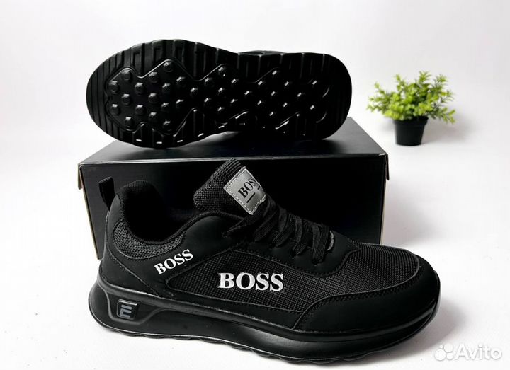 Кроссовки Boss модные