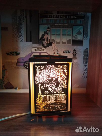 Декоративный светильник