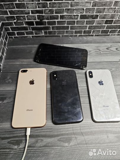 iPhone X, 64 ГБ