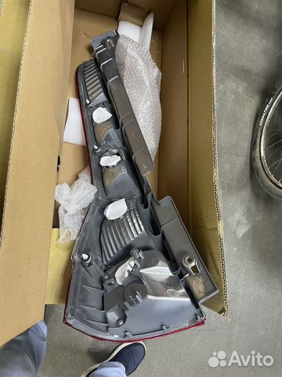 Фонарь задний